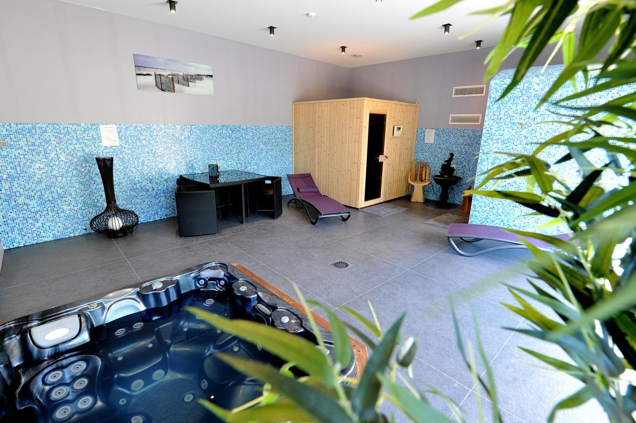 Logis- Hotel Spa Restaurant L'Epicurial Saint-Pey-de-Castets Eksteriør billede