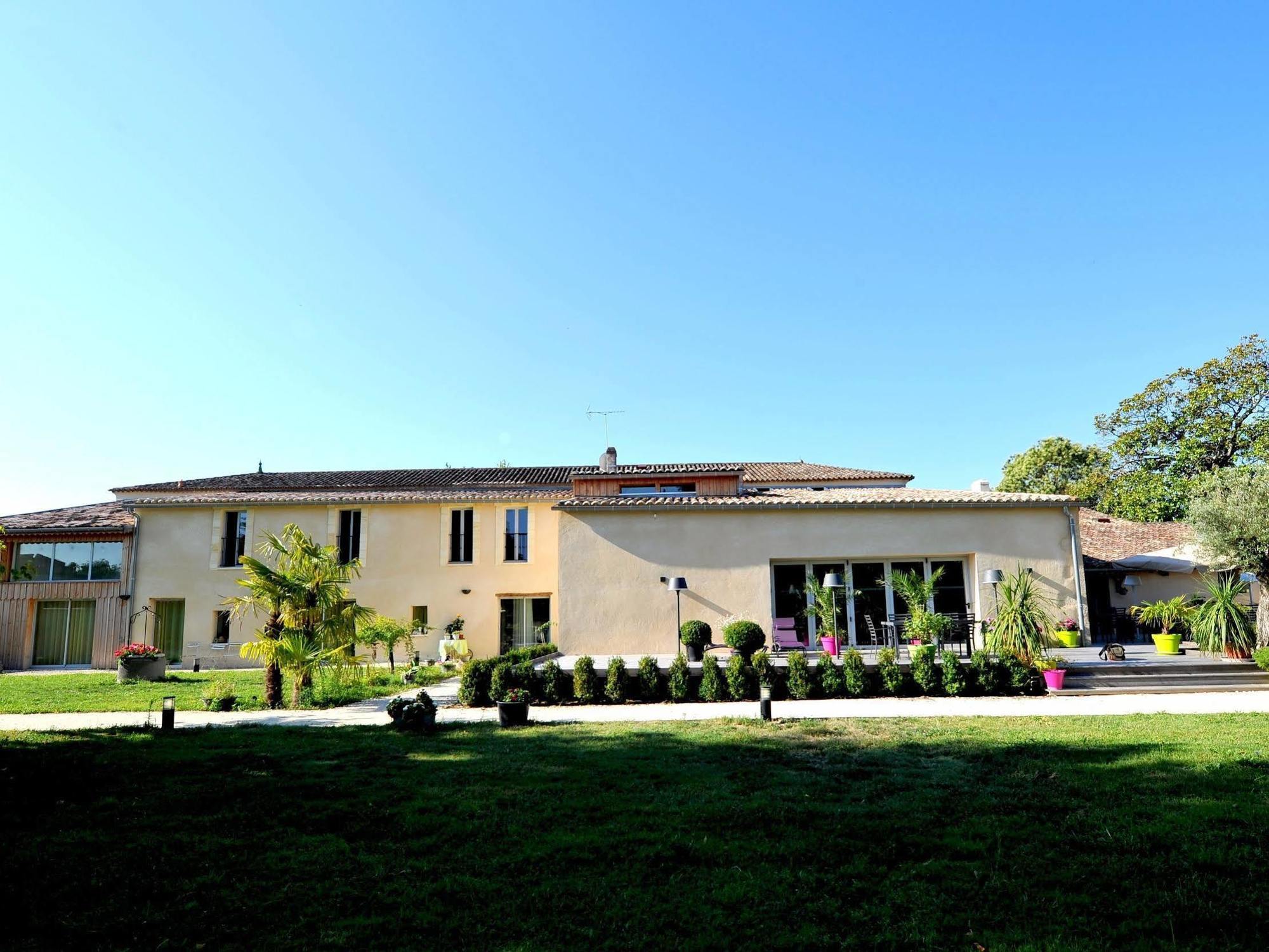 Logis- Hotel Spa Restaurant L'Epicurial Saint-Pey-de-Castets Eksteriør billede